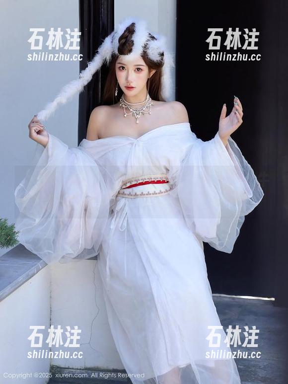秀人网-余虞酱 秀人网 - 余虞酱的牛仔裤高清图册:连牛都开始羡慕了!