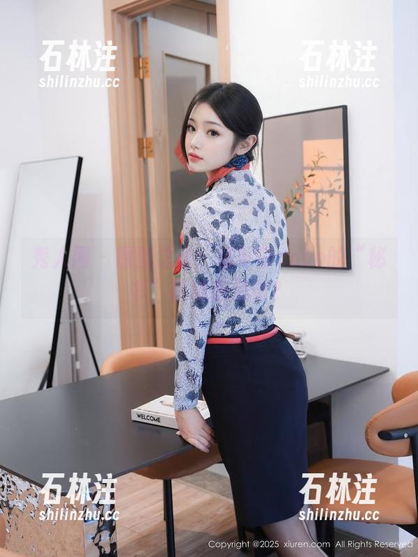秀人网 - 原图之谜：杨可可coco的“秘书”职场潜规则？