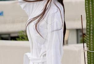 秀人网 – 私房写真新风潮：林星阑轻松驾驭奶牛style！