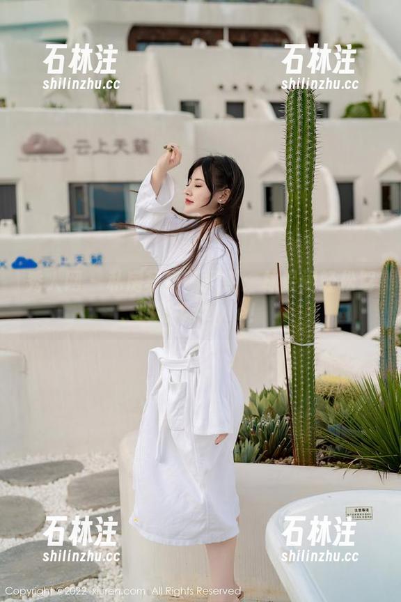 秀人网 - 私房写真新风潮：林星阑轻松驾驭奶牛style！