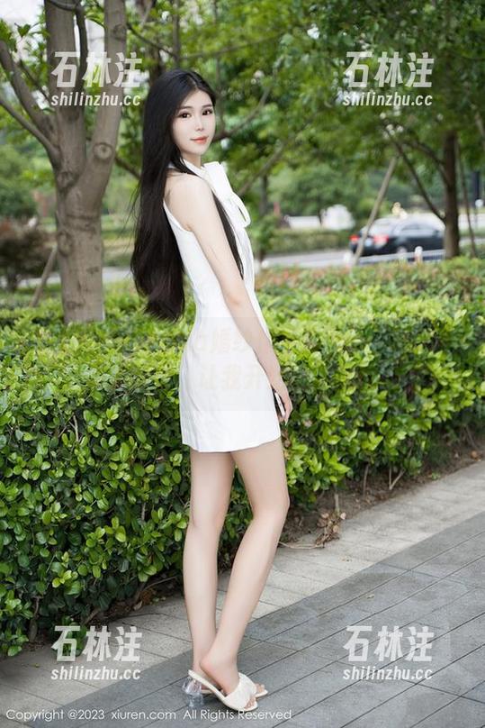 秀人网-美七mia 秀人网 - 美七mia婚纱作品集更新:意想不到的细节,让我开始琢磨搭配。