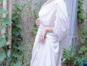 秀人网 – 这组陈芊儿的夏日高清照片，看得我整个心都在颤抖，快走开，别看！