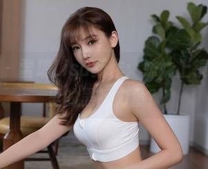 秀人网 – 雪瑞Lisa新作：妹妹上镜，图库里的黑暗力量？