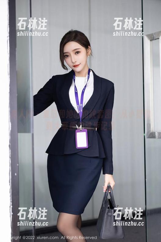 秀人网-麦田 秀人网 - 麦田和她的豹纹套图:从小野豹到大草原的散步记录