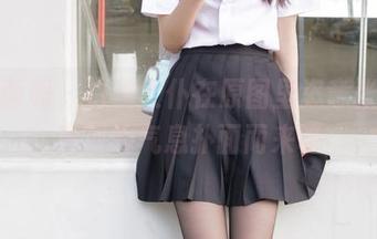 稚乖画册 – 白丝女仆在原图里恣意张扬，夜夜的气息扑面而来呀