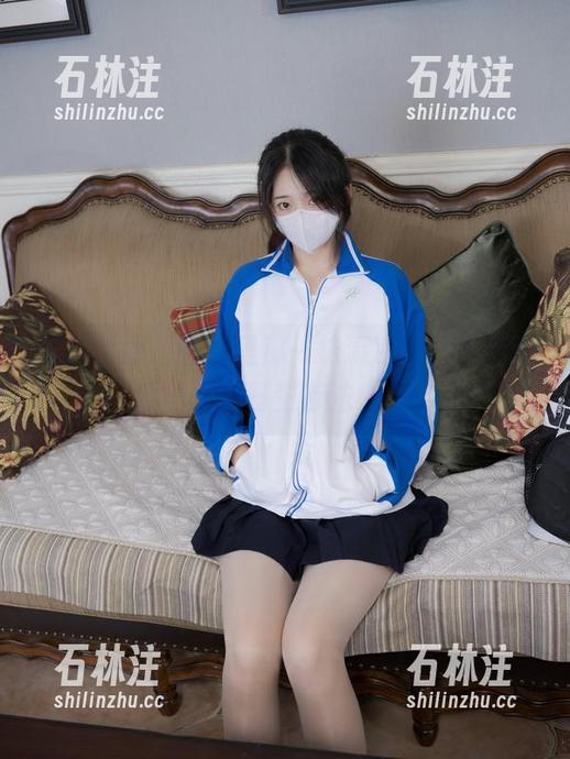 紧急企划 - 图片里那一抹清凉，是小恩教我的“夏日生存法则”。