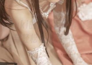 脱尾巴Mizuki的比基尼写真合集，潮流与轻松合二为一！