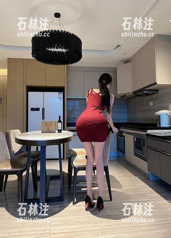 脸红Dearie 微密圈 - 谁说油腻只属于男生?脸红Dearie在浴缸中的美图给力反击!