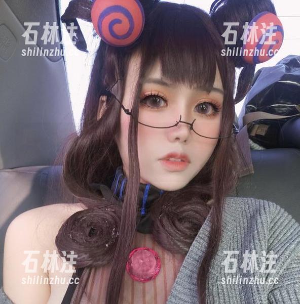 芊川一笑MNK 唔,旗袍与芊川一笑MNK的结合,下载这独特作品集吧,废话少说