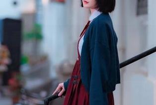 大家快来看阿包也是兔娘的最新天台套图，没多少评论所以我决定来插一脚。