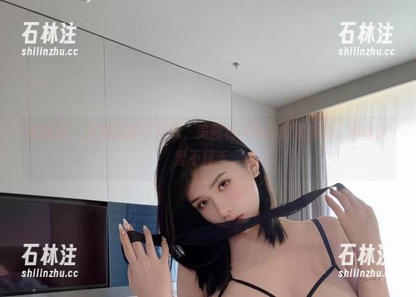 阿色 微密圈 - 阿色穿着牛仔裤,美图和资源的完美结合,真让人爱不释手。