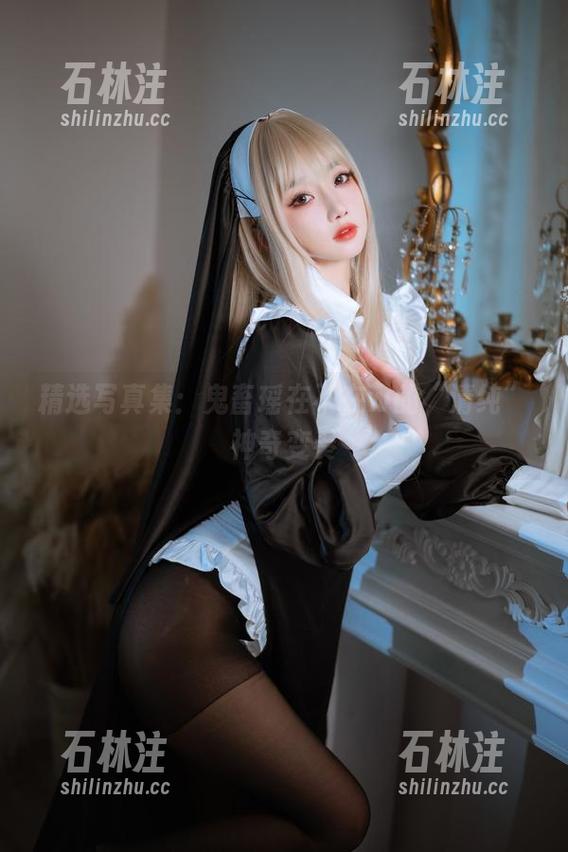 鬼畜瑶在不在w 精选写真集:鬼畜瑶在不在w的“清纯”神奇变奏